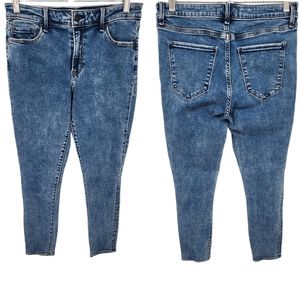 Abercrombie & Fitch 29 / 8 Long Mid-rise Super Skinny Ankle Jean Stretch